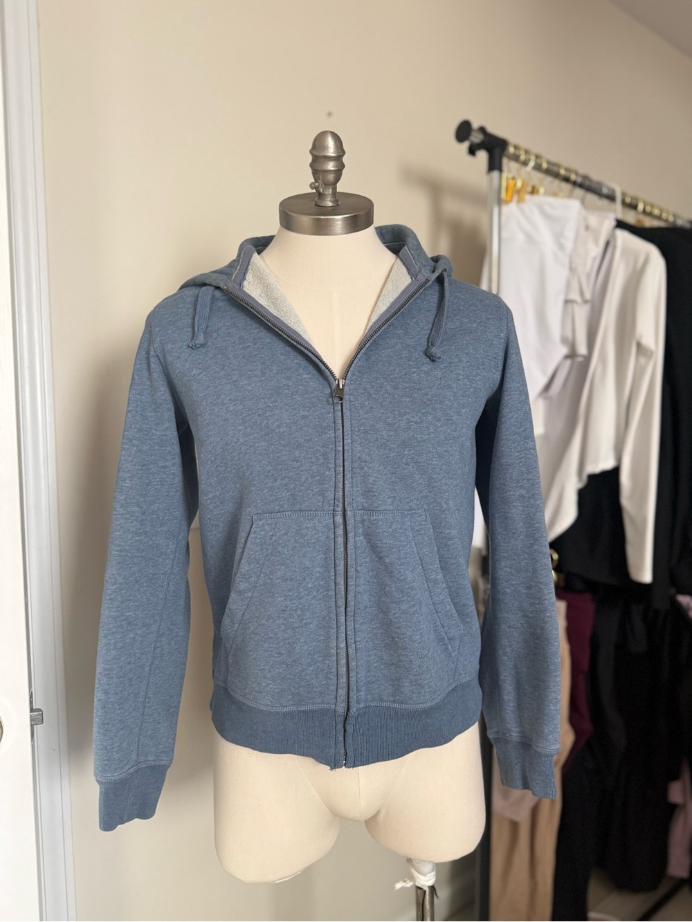 H&M Men's Heather Blue Zip-Up Hooded Sweater with Sherpa Trim
